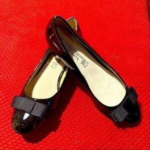 LA BOTTINE SOURIANTE Sz 39  Leather Low Heel Preppy Ballet Shoes w/ Bow NWOT